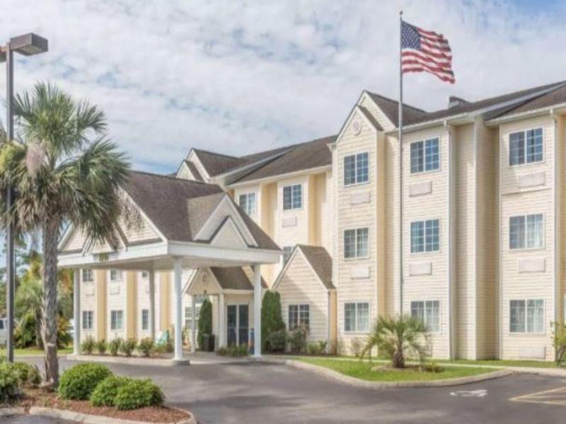 Microtel Inn & Suites By Wyndham Carolina Beach Exterior photo